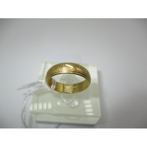 482 - 18ct Gold Wedding Ring, 4.96g, Size M