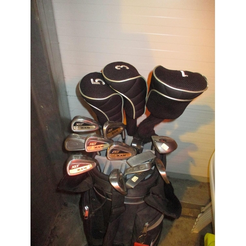 660 - Golf Bag with Ram XLT Clubs and Others