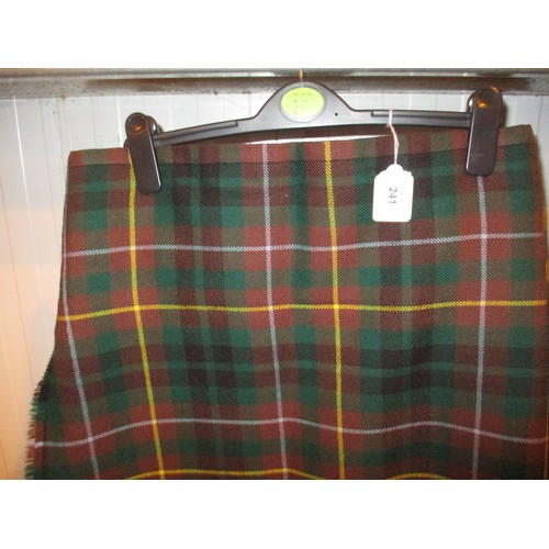 241 - Kilt