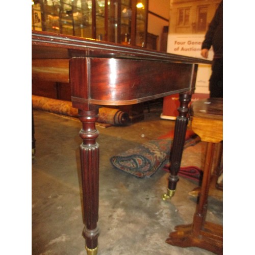 438 - Regency Mahogany Metamorphic Extending Dining Table on 6 Turned and Reeded Legs with 3 Leaves, 301cm... 