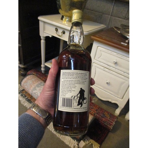 152 - The Macallan Single Highland Malt Scotch Whisky 12 Years Old, 1 litre