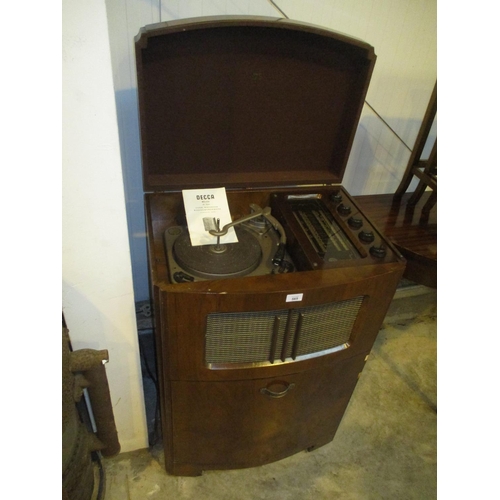 Decca RG100 Four Waveband Radiogramophone