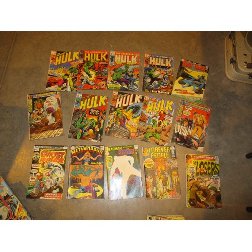 198 - Collection of Marvel and DC Comics