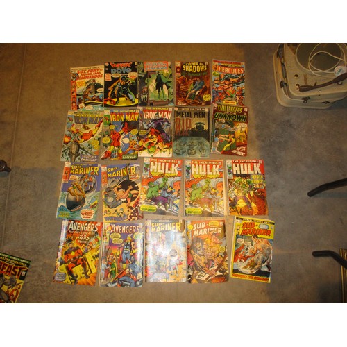 198 - Collection of Marvel and DC Comics