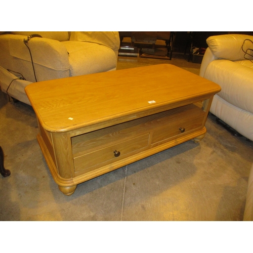 595 - Modern Oak Coffee Table/Entertainment Unit, 110x55x46cm h
