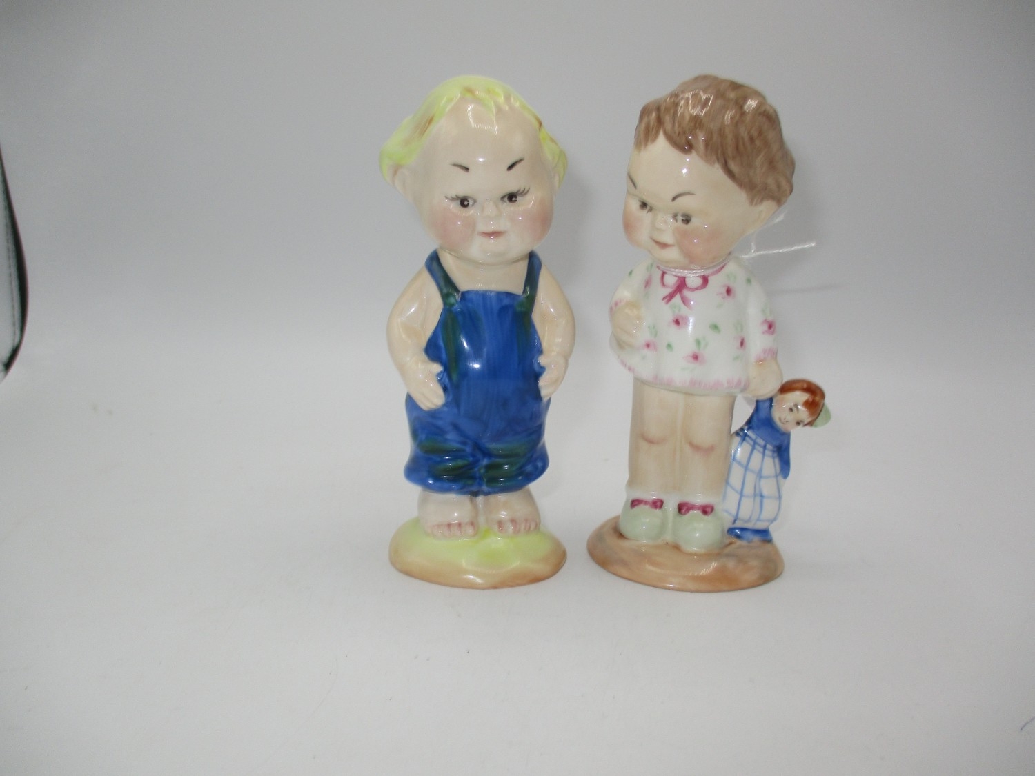 Two Shelley Figures Lil Bill 623/1000, Lilibet 623/1000