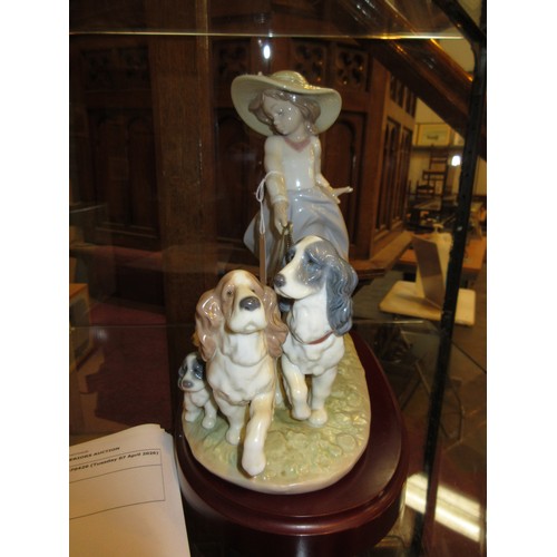 561 - Lladro Privilege Figure Puppy Parade No. 6784