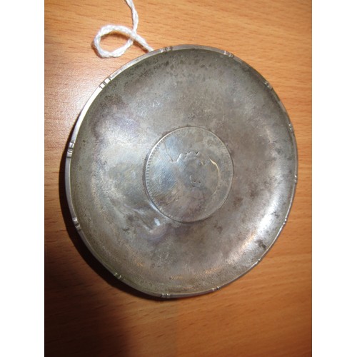 358 - Chinese Coin Dish, 62g