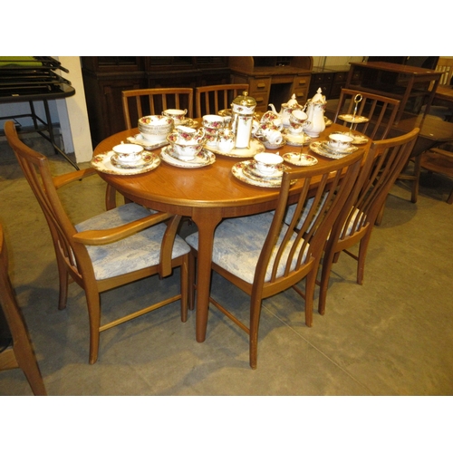 473 - Mid 20th Century McIntosh Kirkcaldy Teak Extending Dining Table with 6 Chairs
