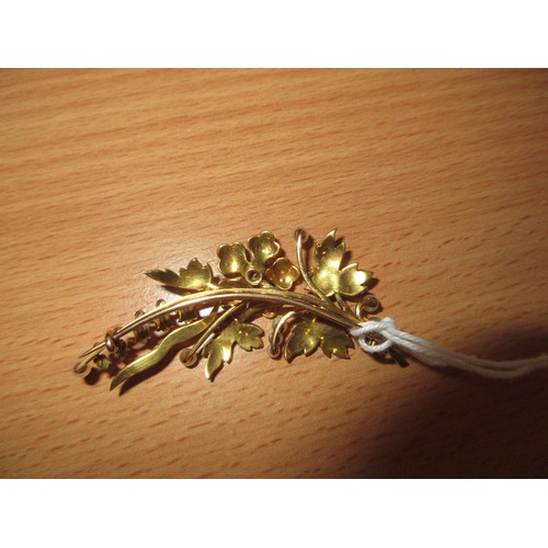 377 - Victorian Seed Pearl Brooch, 13.59g, not hallmarked, in original fitted case