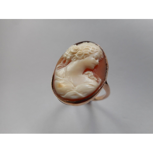 236 - A lady's ring set carved shell cameo depicting head and shoulders of a lady, on a 9ct. gold shank