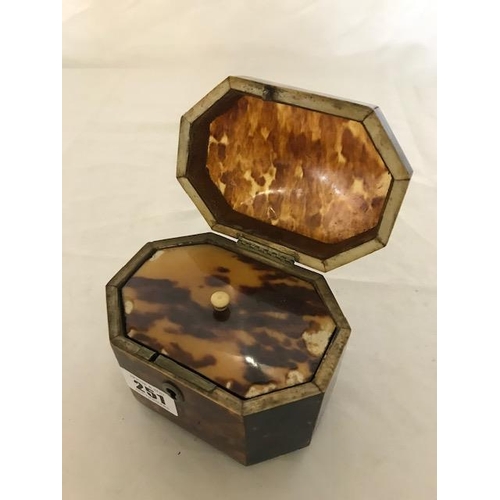 251 - A 19th Century tortoiseshell single division tea caddy of octagonal form, on pill feet - 4 1/2in. wi... 