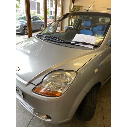 2 - A Chevrolet Matiz 1.0 SE 5dr, 29000 miles approx., petrol, manual, first registered December 2007, t... 