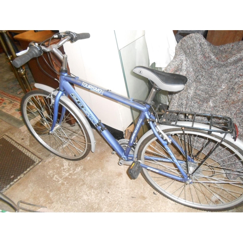 100 - A gentleman's 20Six Trekker Tourismo T26 bicycle