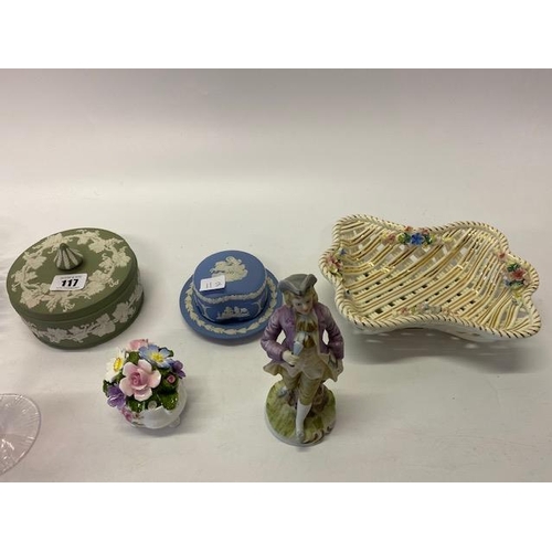 117 - A Wedgwood blue jasper trinket box and pin tray, a green jasper box, crinoline ladies, two hocks, gl... 