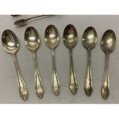 165 - A set of six silver coffee spoons and matching tongs - Sheffield 1916, makers marks for Charles Boyn... 