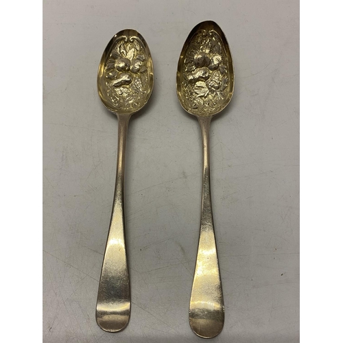 190 - A Georgian silver berry spoon - London 1789, makers marks for George Gray and a similar spoon - Lond... 