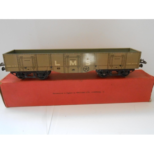 368 - A quantity of Hornby Meccano rolling stock and engine, boxed