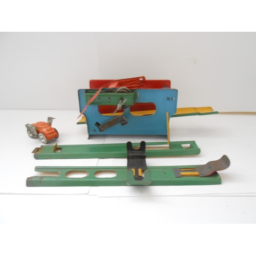 372 - A US Zone Germany tin plate car transporter and a Russian tin plate crane, boxed - 8 1/2in. long