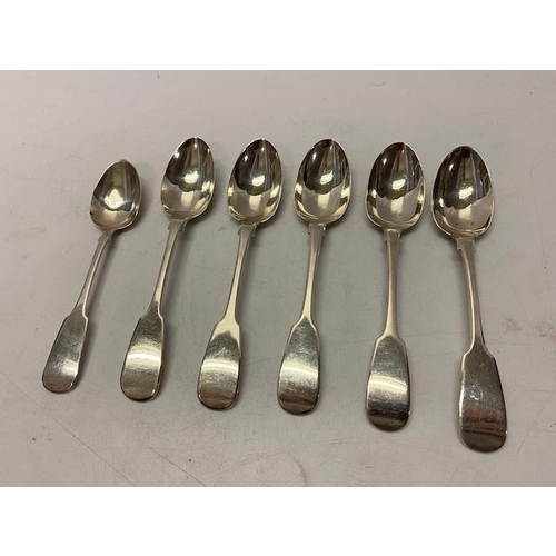 174 - A set of five silver teaspoons with fiddle pattern handles - Newcastle 1831, makers marks for John W... 