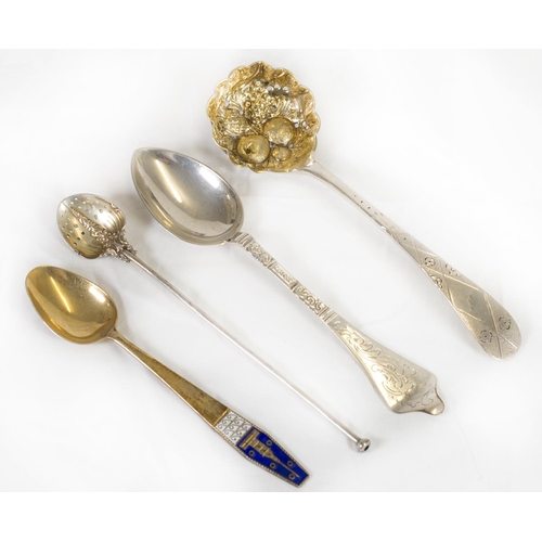 159 - A Victorian silver sugar sifting spoon with repousse decorated bowl - London 1898, makers marks for ... 