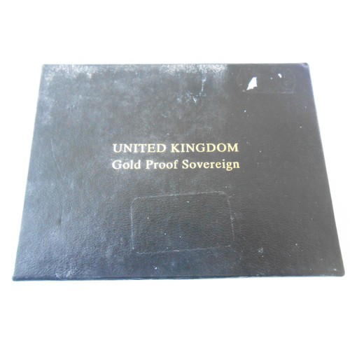 249 - A United Kingdom gold proof sovereign for 2006, in fitted box and outer box with certificate
Please ... 