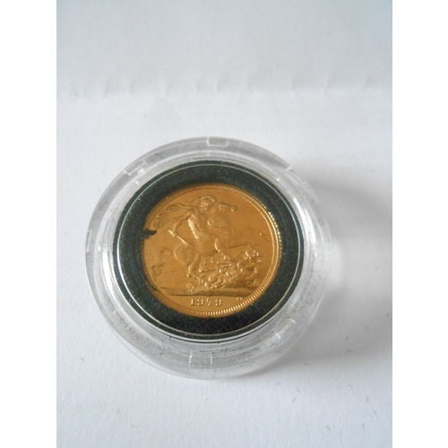 261 - A 1979 Gold Proof Sovereign in fitted box 

Please note buyers premium does not apply to the purchas... 
