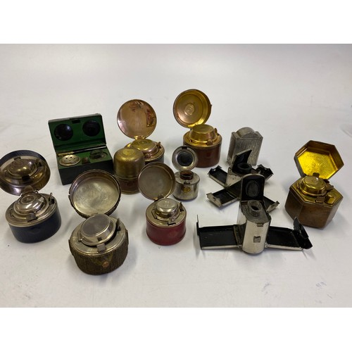 412 - Twelve inkwells including Encrier Portatif, brass and leather thimble, four leather covered inkwells... 