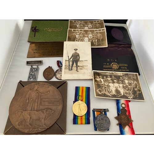 268 - A group of three First World War medals awarded to 9227 Cpl E.G Robbins Worcester Regiment together ... 