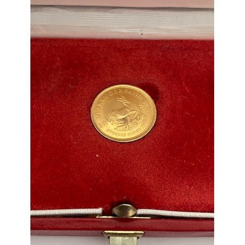 238 - A 1988 gold 1/10oz gold Rand in fitted box  

Please note buyers premium does not apply to this lot