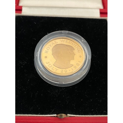 239 - A Queen Elizabeth II Bailiwick of Jersey gold £2 coin to commemorate the Royal Wedding July 29 1981,... 