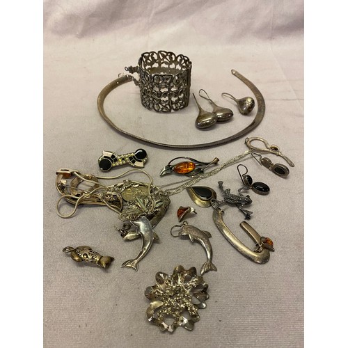 232 - A selection of silver jewellery including earrings, brooches, necklace etc..