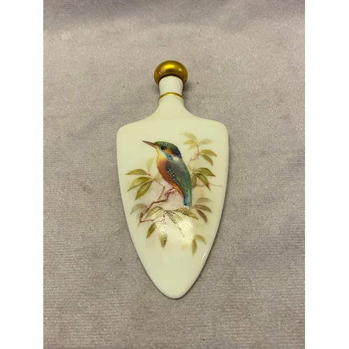 77 - A Royal Worcester shield shaped scent flask painted to the front with a Kingfisher, gilt stopper, go... 