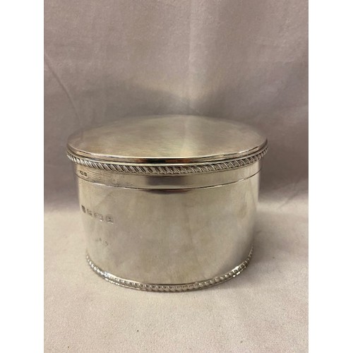 239 - A large oval silver trinket box with gadroon border - Birmingham 1997, makers marks for Barker Ellis... 