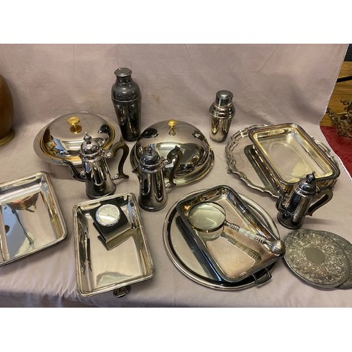 254 - Two silver plated rectangular entree dishes and covers and a selection of other plated items includi... 