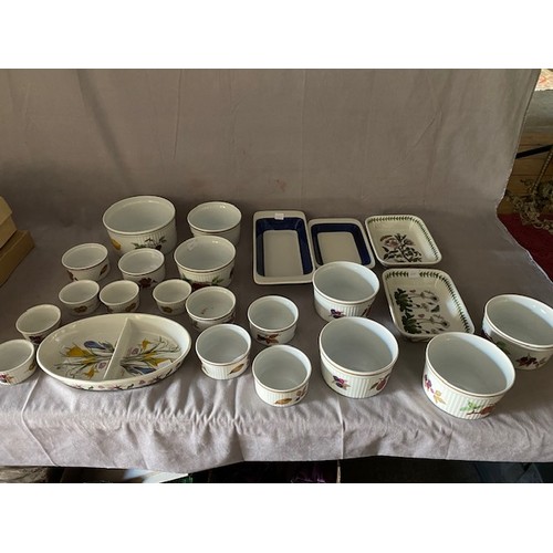 155 - A selection of Royal Worcester Evesham oven to table ware and Port Meirion Botanic Garden oven to ta... 