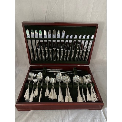 255 - A canteen of Robert Welch silver plated flatware