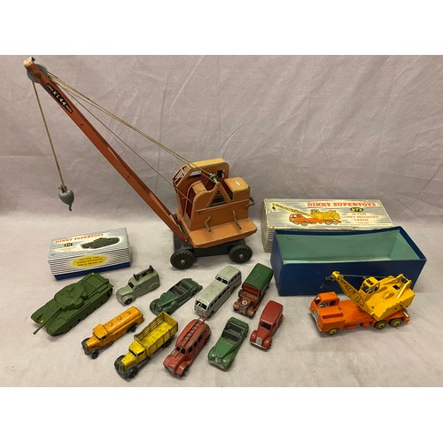 245 - A Dinky Supertoys 972 20 Ton Lorry Mounted Crane, boxed, a 651 Centurian Tank, boxed and a selection... 