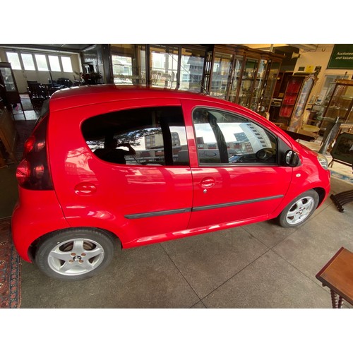 1 - A Peugeot 107 12v Allure motor car, 13 registration, automatic, new MOT, 14497 miles approx., two ow... 