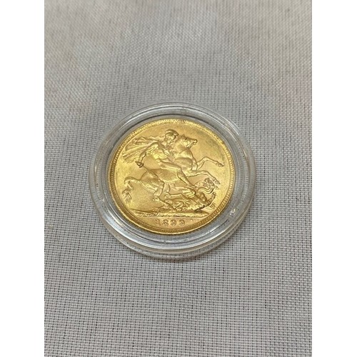 250 - A gold sovereign dated 1899