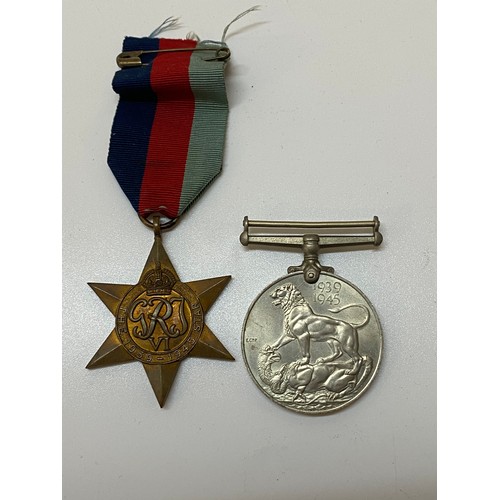 318 - A 1939-45 Star and a 1939-45 War medal