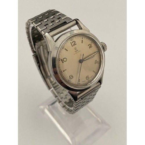 197 - A gentleman's Rolex Tudor Oyster wristwatch in a stainless steel case, on a stainless steel bracelet