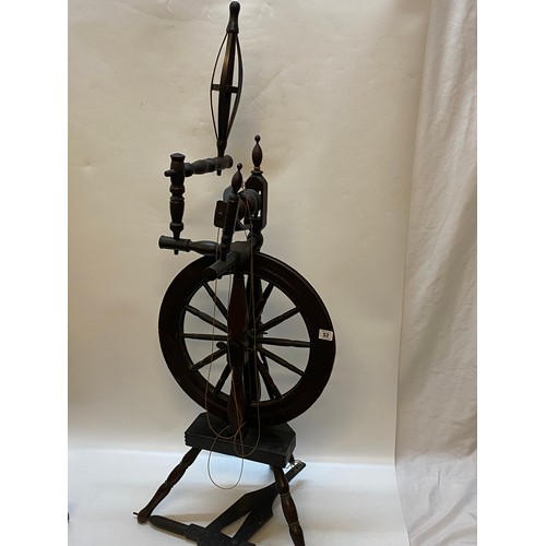 52 - A 19th Century spinning wheel