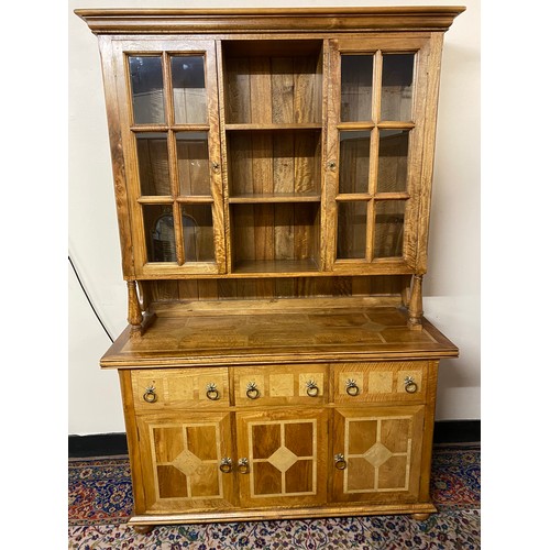 142 - A modern Baker fruitwood and flagstone inlaid drawleaf dining table on turned legs joined by an 'H' ... 