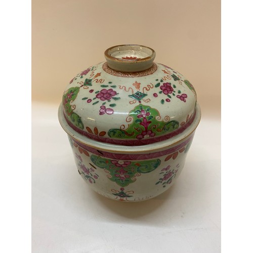 147 - A 19th Century Chinese pot and cover painted in famille rose enamel with stylised flowers (af) - 9 1... 