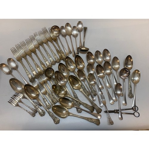 203 - A selection of silver plated Kings pattern flatware