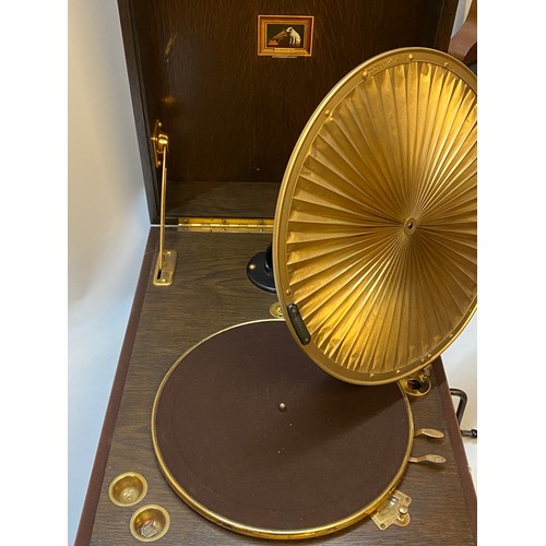 84 - A 1920's HMV table top phonograph with Sterling Primax pleated diaphragm loudspeaker, complete with ... 
