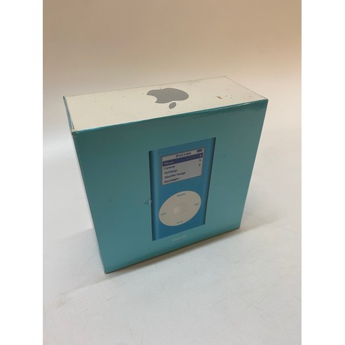 104 - An Ipod Mini 6GB, boxed as new