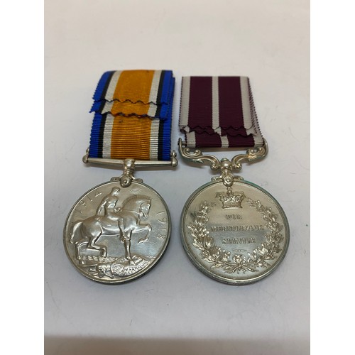 305 - A pair of medals awarded to S-16895 Pte R.E. Marsh Gordon H Highrs comprising:- British War medal an... 