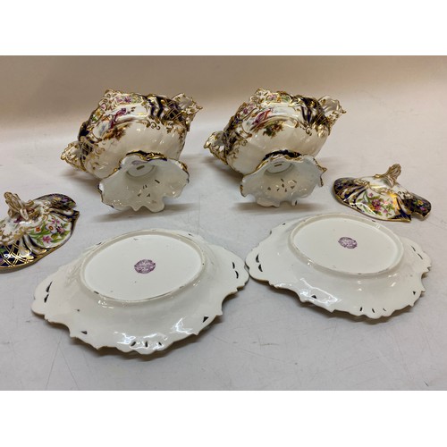 111 - A pair of 19th Century Coalport sauce tureens, covers and stands of quatrefoil design, leaf finials ... 